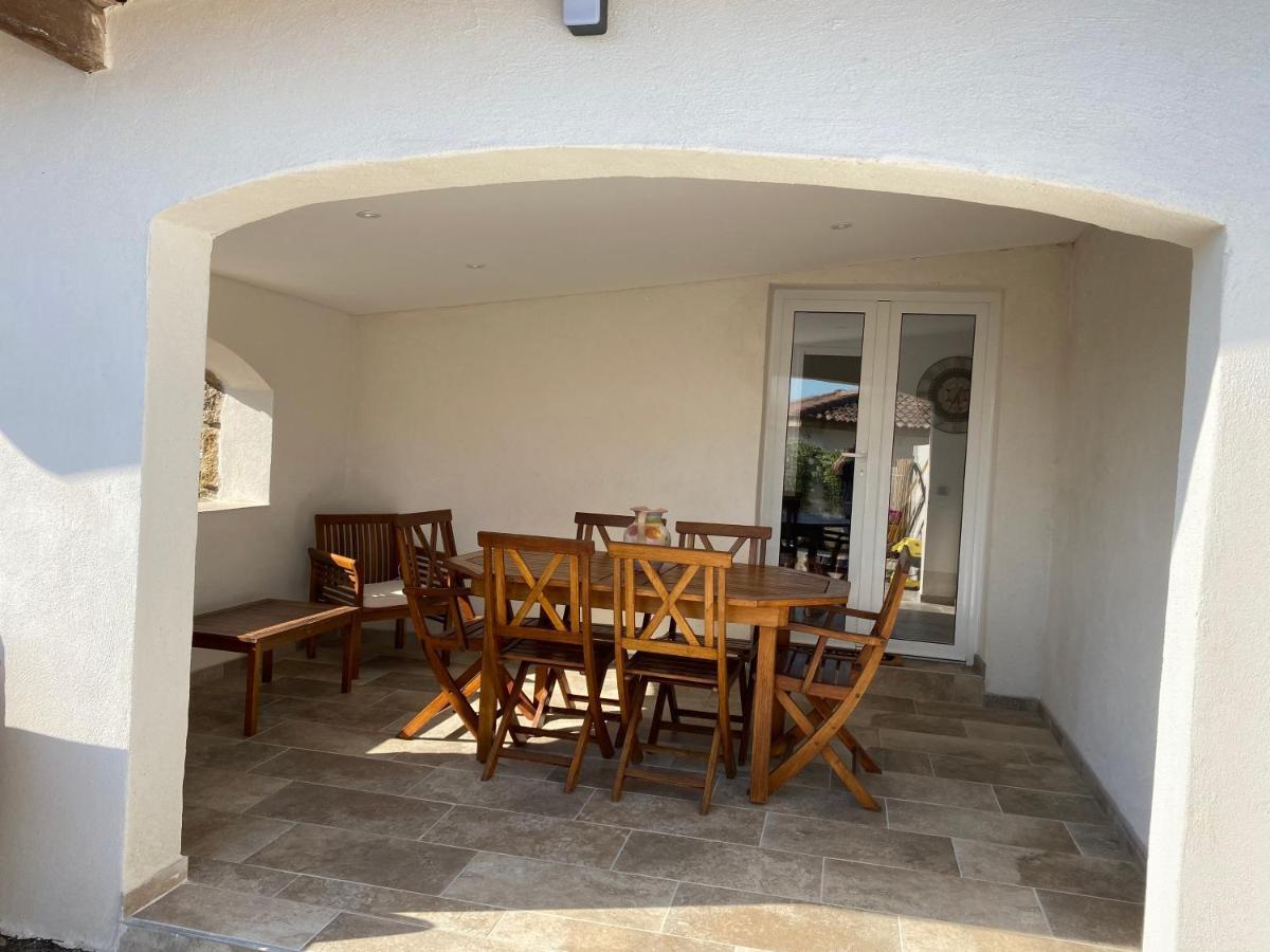 Petite Maison En Pierre Afa